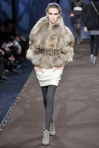 Look 12